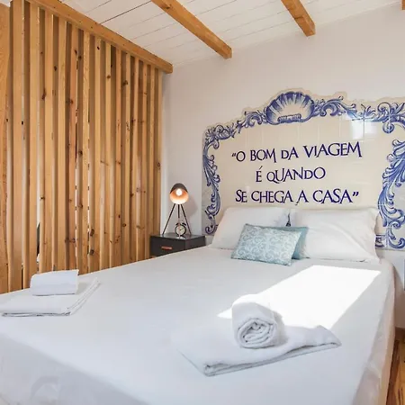 Lovelystay Vintage Loft Near Martim Moniz *